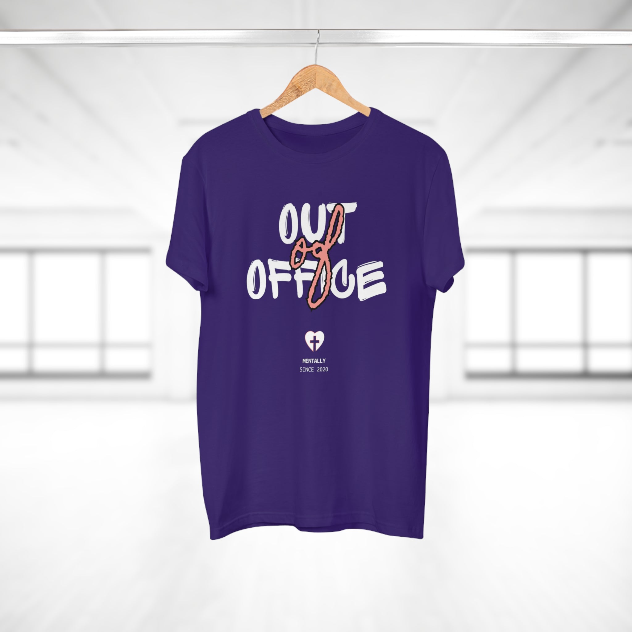 OUT OF OFFICE. MENTALLY SINCE 2020 - Lustiges Männer T-Shirt – Post-Pandemie Humor