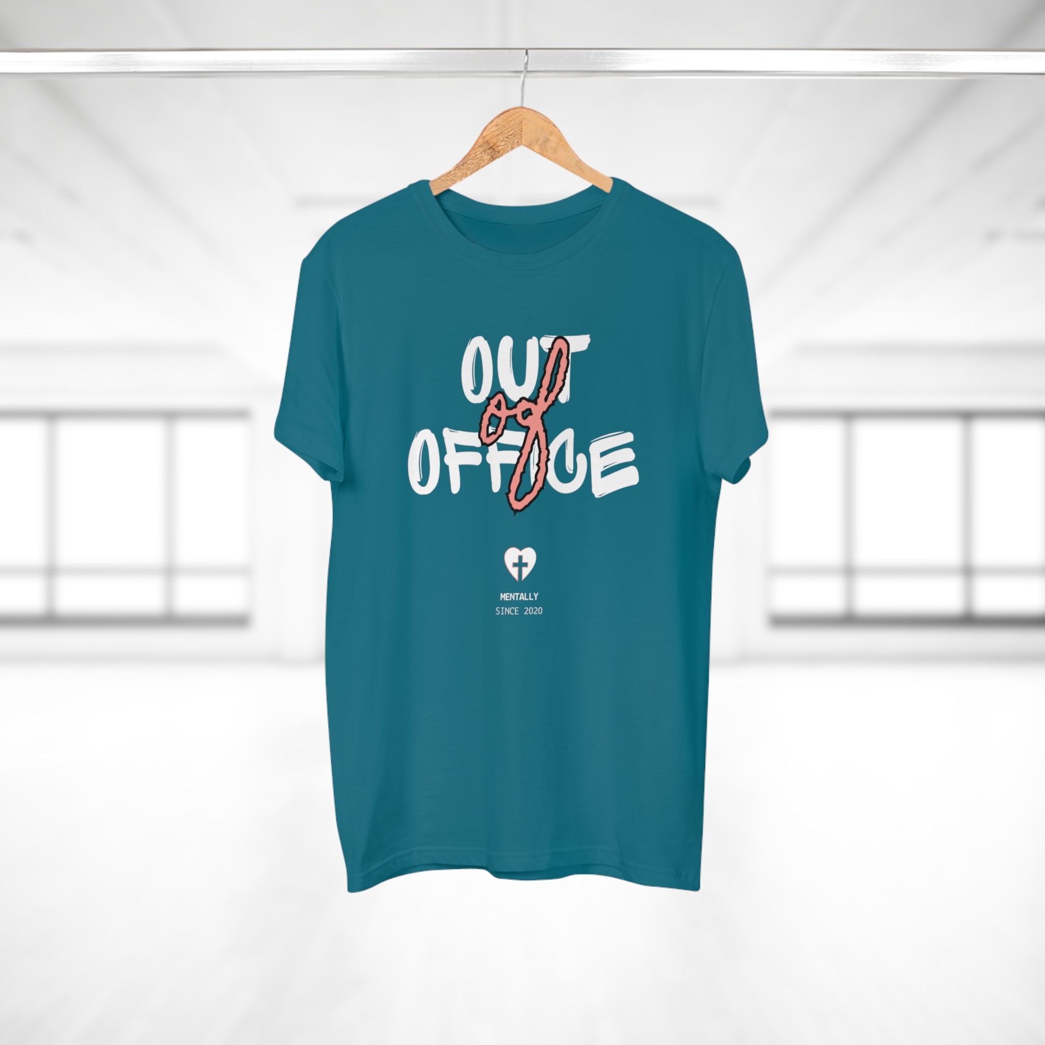 OUT OF OFFICE. MENTALLY SINCE 2020 - Lustiges Männer T-Shirt – Post-Pandemie Humor