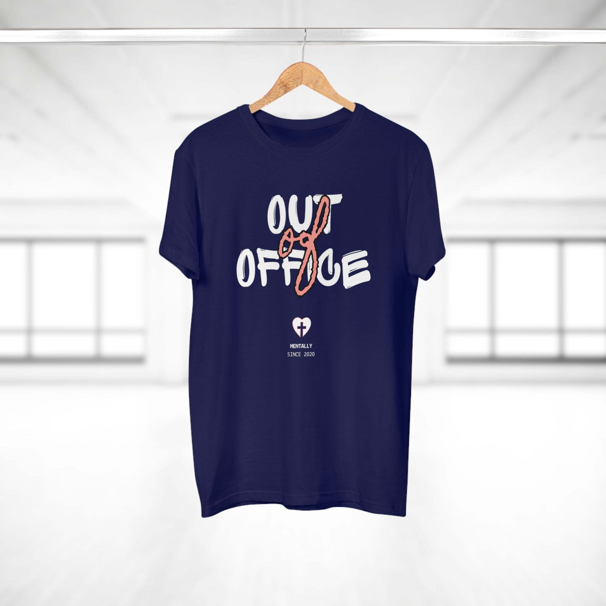 OUT OF OFFICE. MENTALLY SINCE 2020 - Lustiges Männer T-Shirt – Post-Pandemie Humor