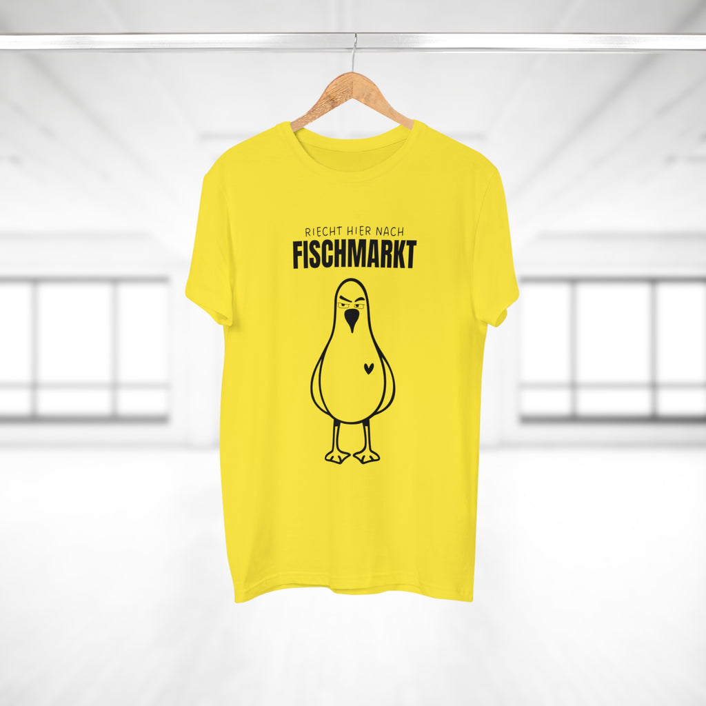 RIECHT HIER NACH FISCHMARKT
- Freches Hamburg Shirt – Mit hanseatischem Humor und maritimem Flair