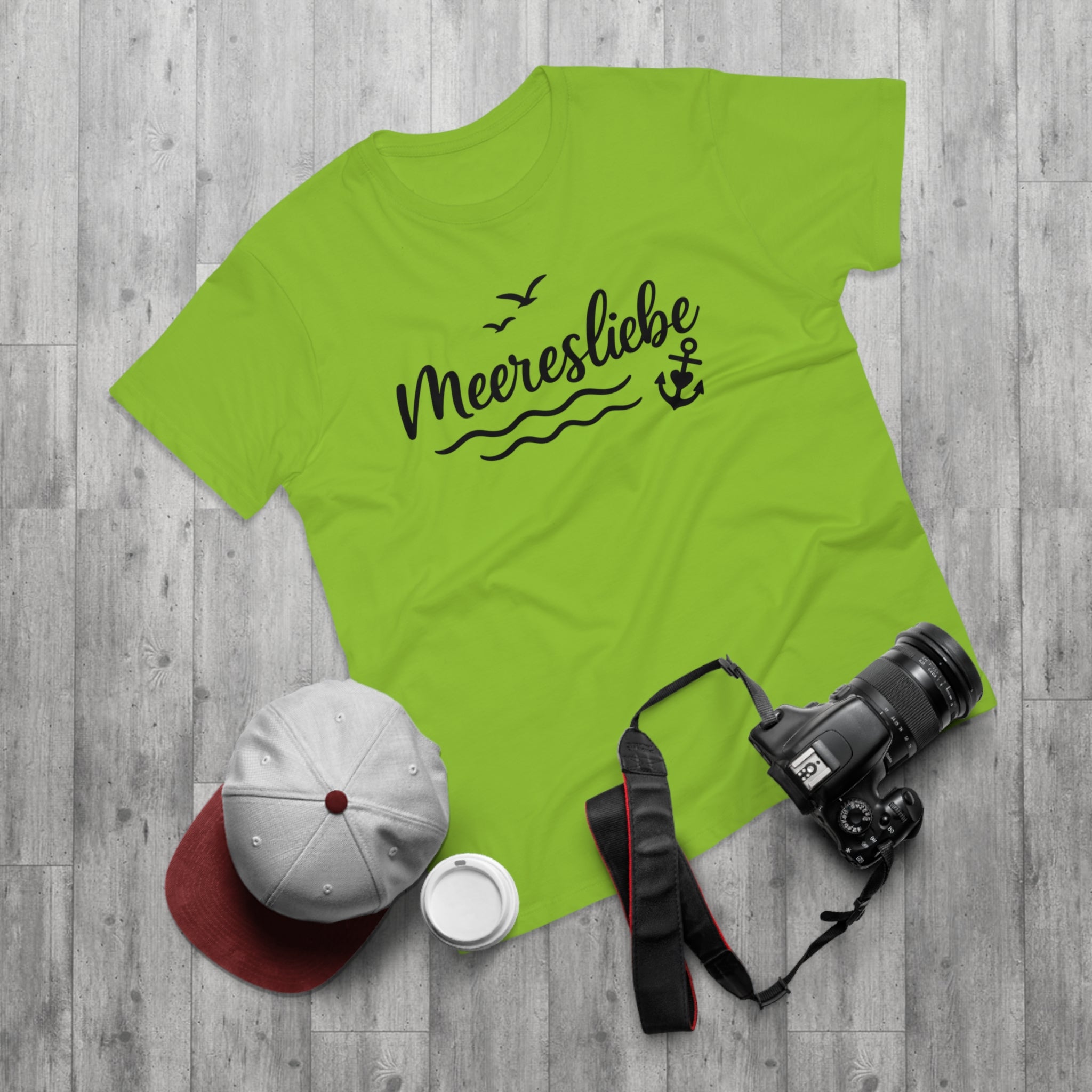 Meeresliebe T-Shirt – Maritimes Shirt mit Anker & Möwen – Geschenk für Küstenfans