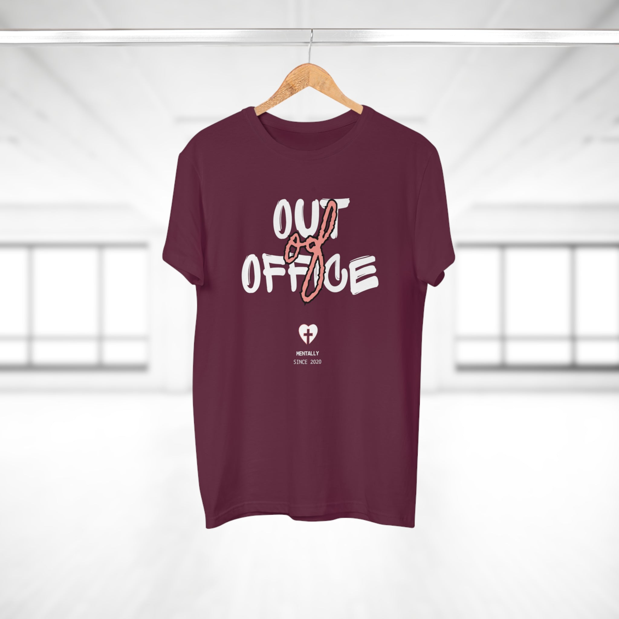 OUT OF OFFICE. MENTALLY SINCE 2020 - Lustiges Männer T-Shirt – Post-Pandemie Humor