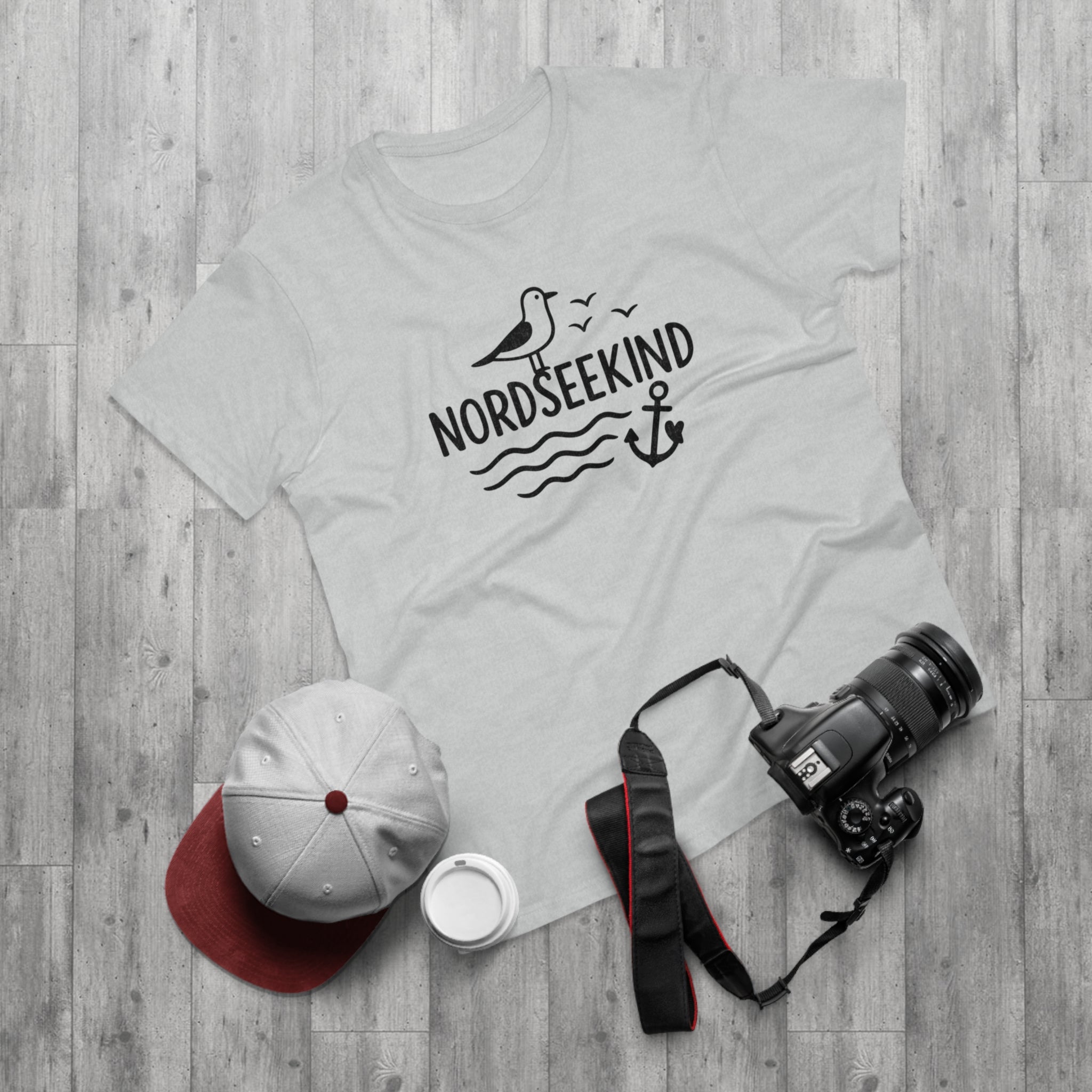 Nordseekind T-Shirt – Maritimes Shirt mit Möwe, Anker & Wellen – Geschenk für Nordsee Fans