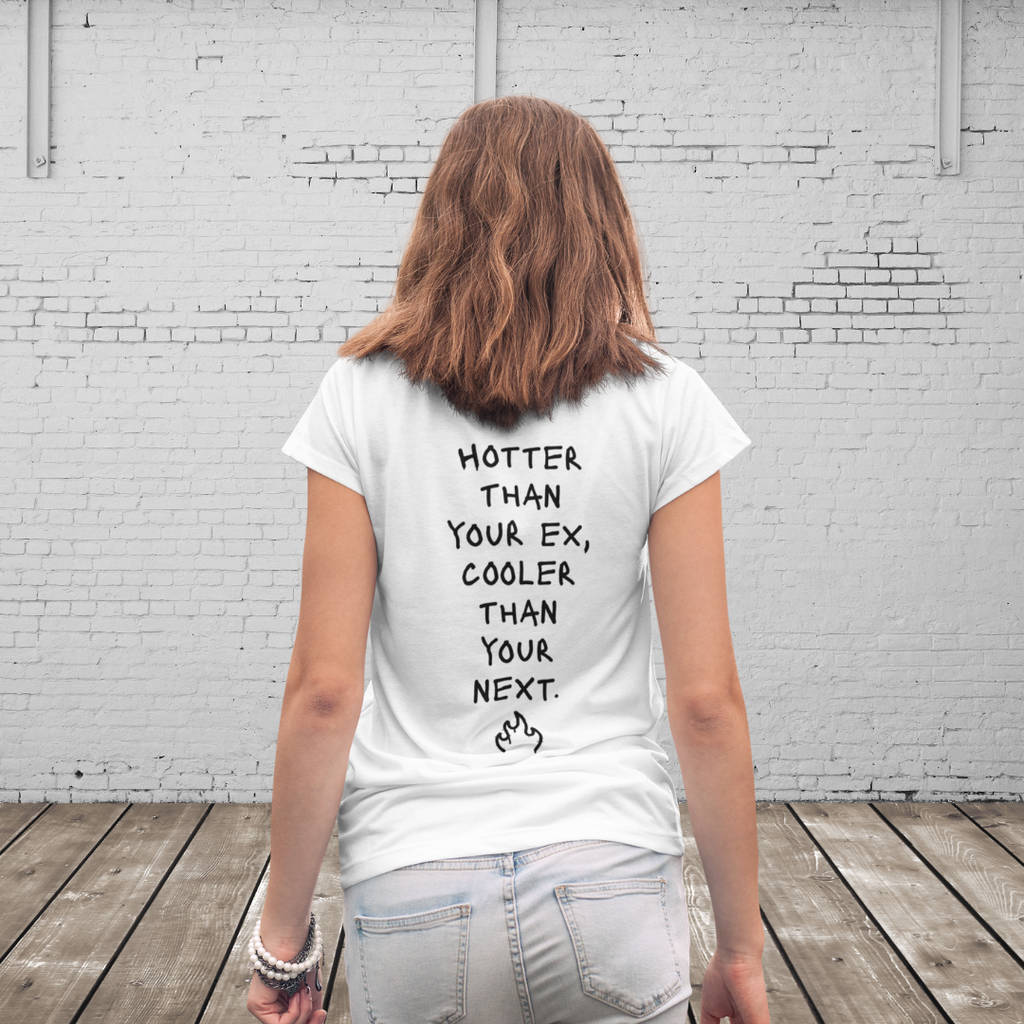 BACK PRINT: HOTTER - Wilde Vibes & coole Prints – Frauen T-Shirt, das dein Outfit rockt!