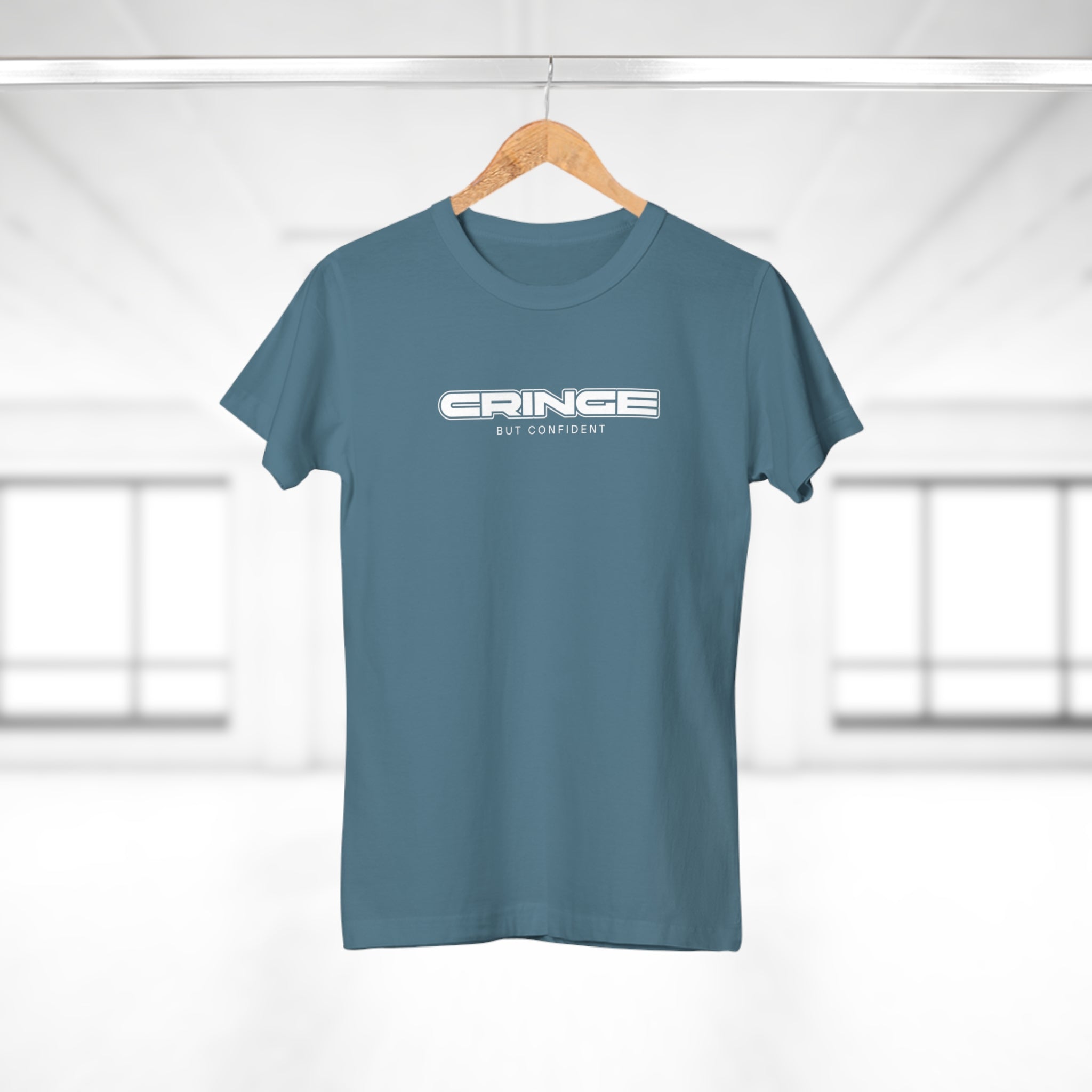 CRINGE BUT CONFIDENT - Damen T-Shirt mit frechem Statement – Sarkastisch, stylisch & selbstbewusst