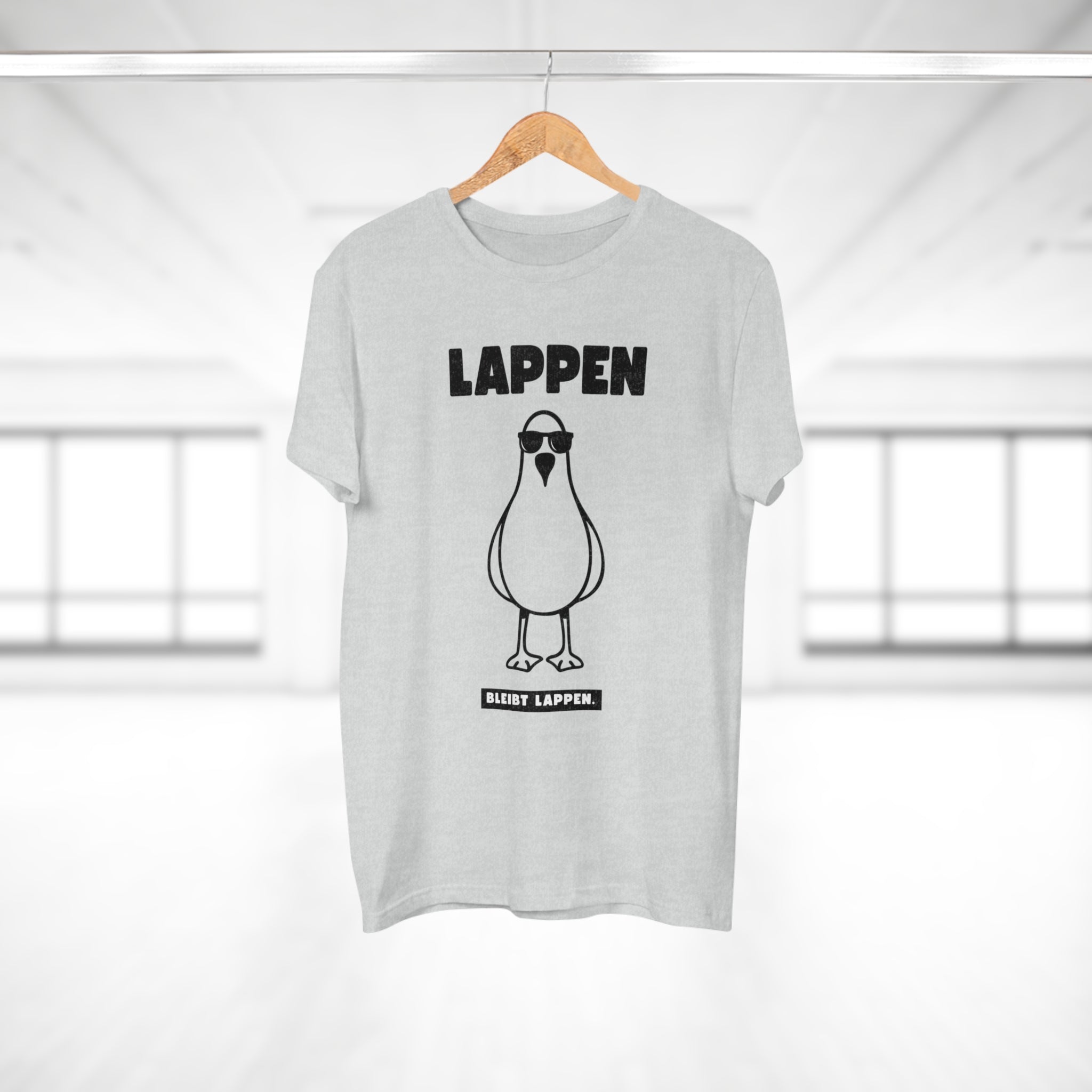 LAPPEN BLEIBT LAPPEN - Statement T-Shirt mit maritimem Flair – Für echte Küstenkinder und Möwen-Fans