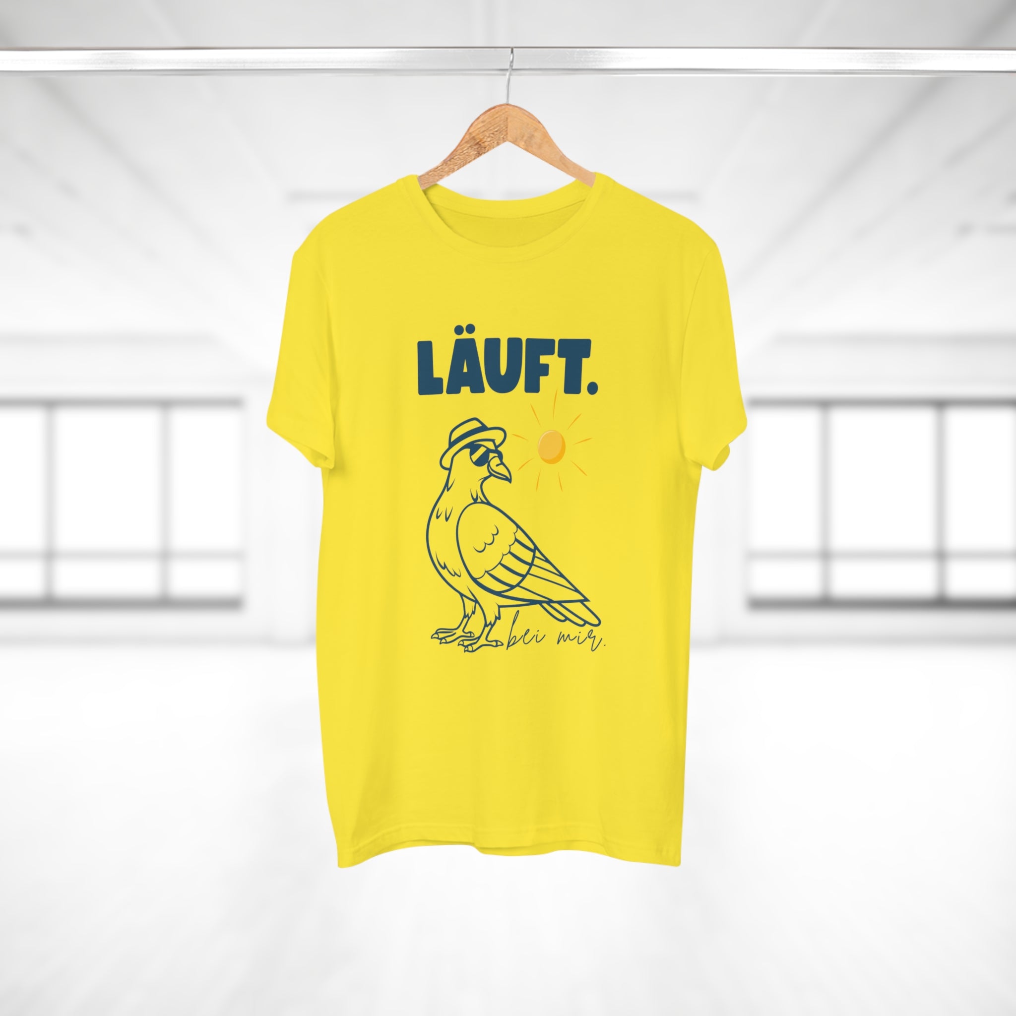 LÄUFT BEI MIR. - Lässiges T-Shirt mit coolem Vibe – Stylisch, locker & voller Power