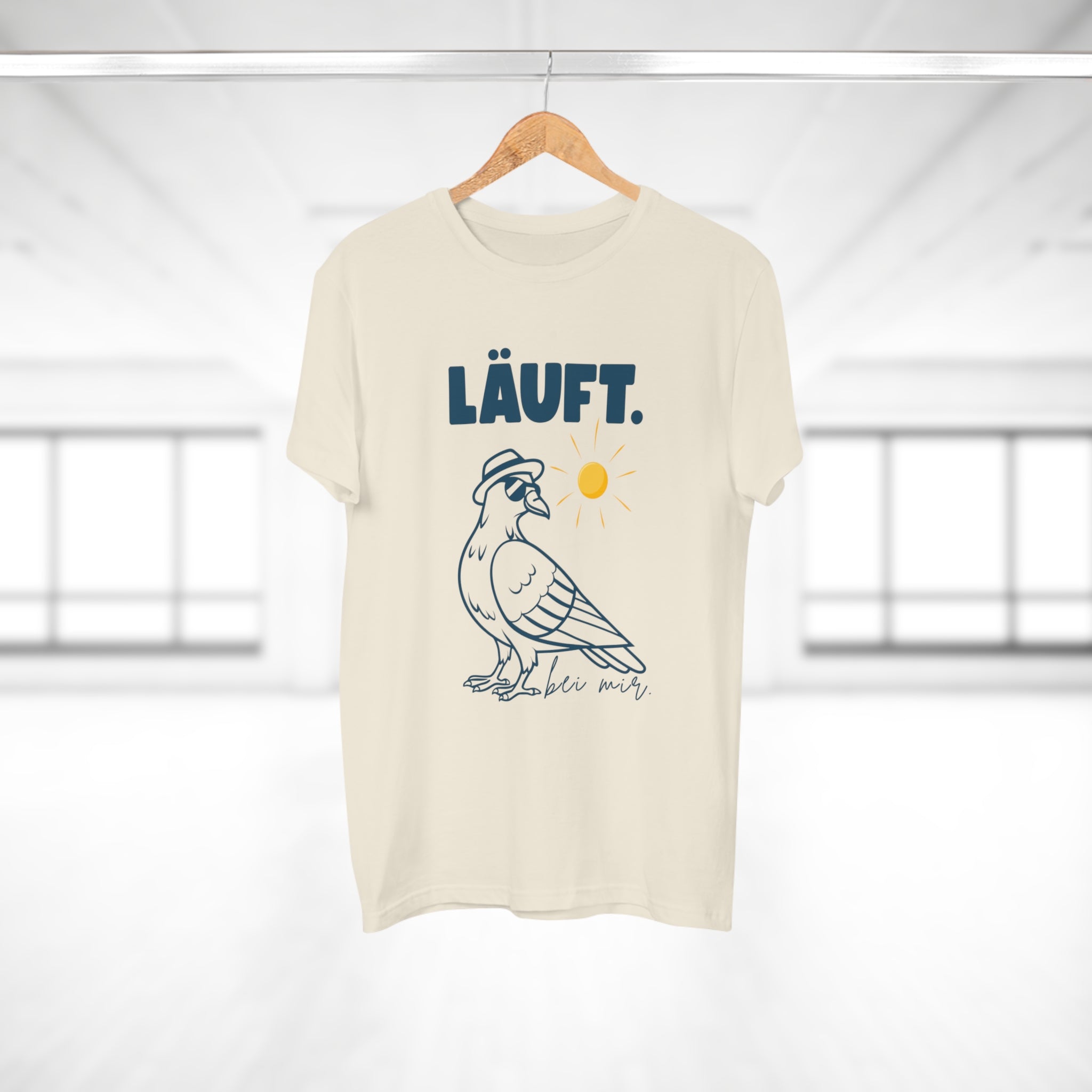 LÄUFT BEI MIR. - Lässiges T-Shirt mit coolem Vibe – Stylisch, locker & voller Power