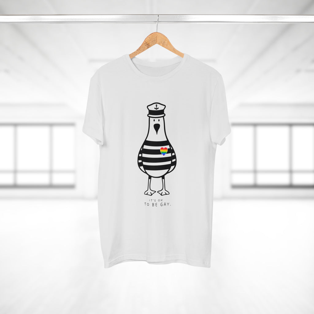 IT‘S OK TO BE GAY - Männer T-Shirt mit Möwenprint – Buntes Statement Shirt für Pride, Festival & Freizeit