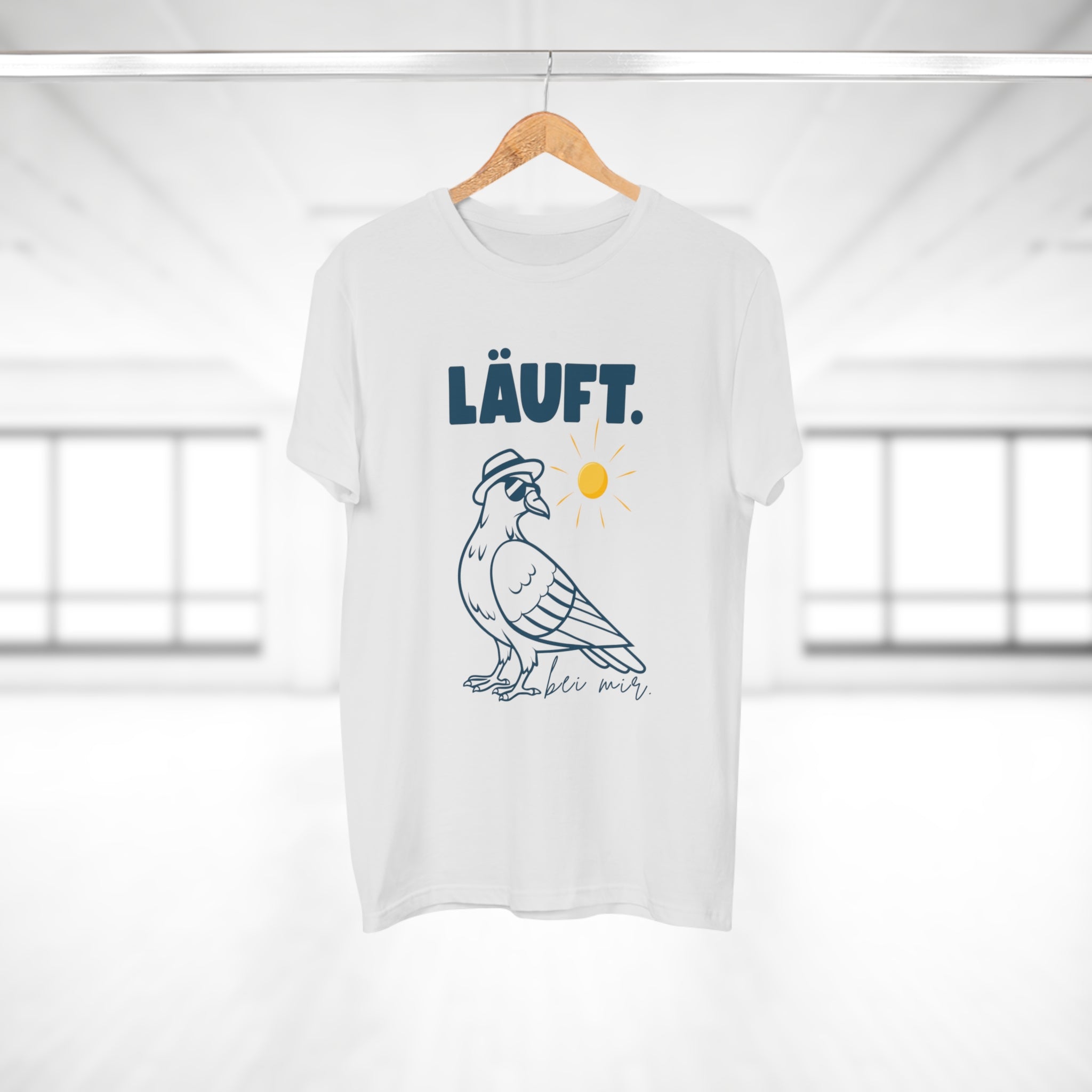 LÄUFT BEI MIR. - Lässiges T-Shirt mit coolem Vibe – Stylisch, locker & voller Power